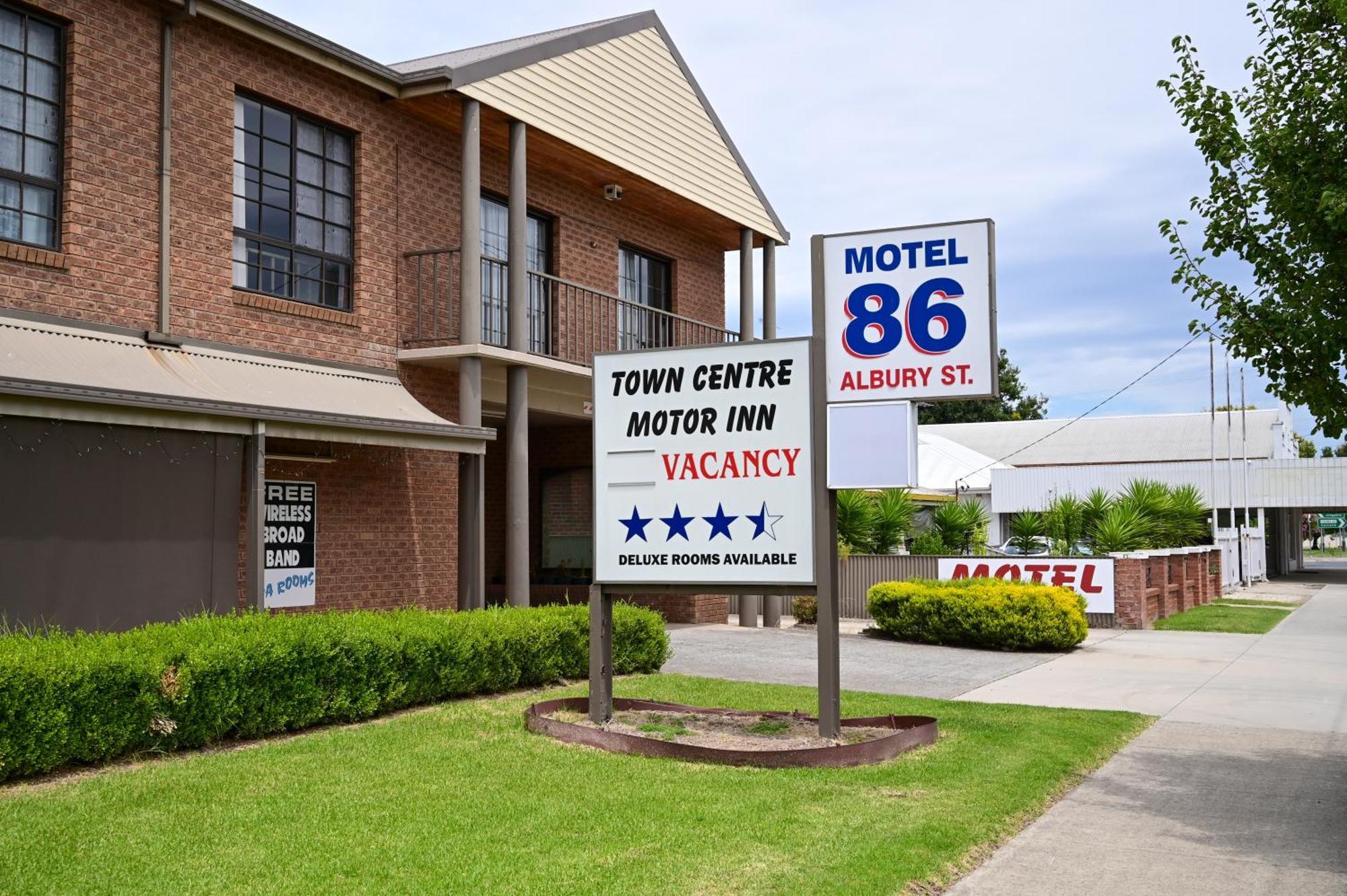 Holbrook Town Centre Motor Inn Extérieur photo